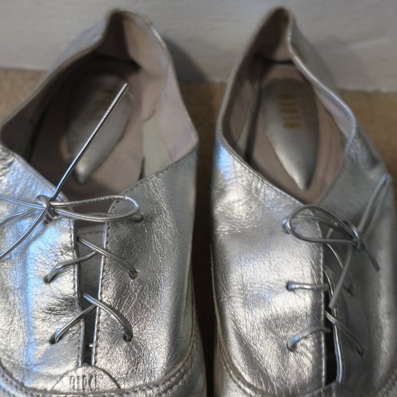 BLOCH Street Shoe Brogue/Jazz Silver Size 37 - Picture 5 of 8